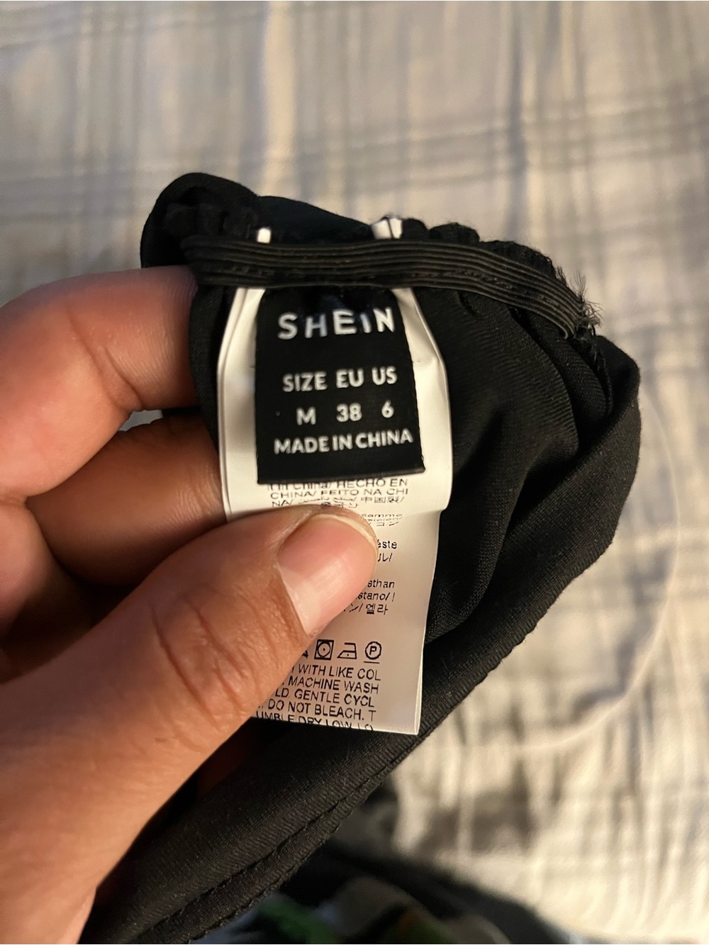 SHEIN Men's Black Jogger Sweatpants with Elastic Waist